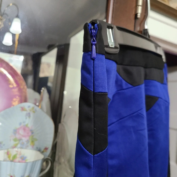 Express Design Studio Geometric Knee Length Black and Blue Pencil Skirt Size 6 - Picture 4 of 6